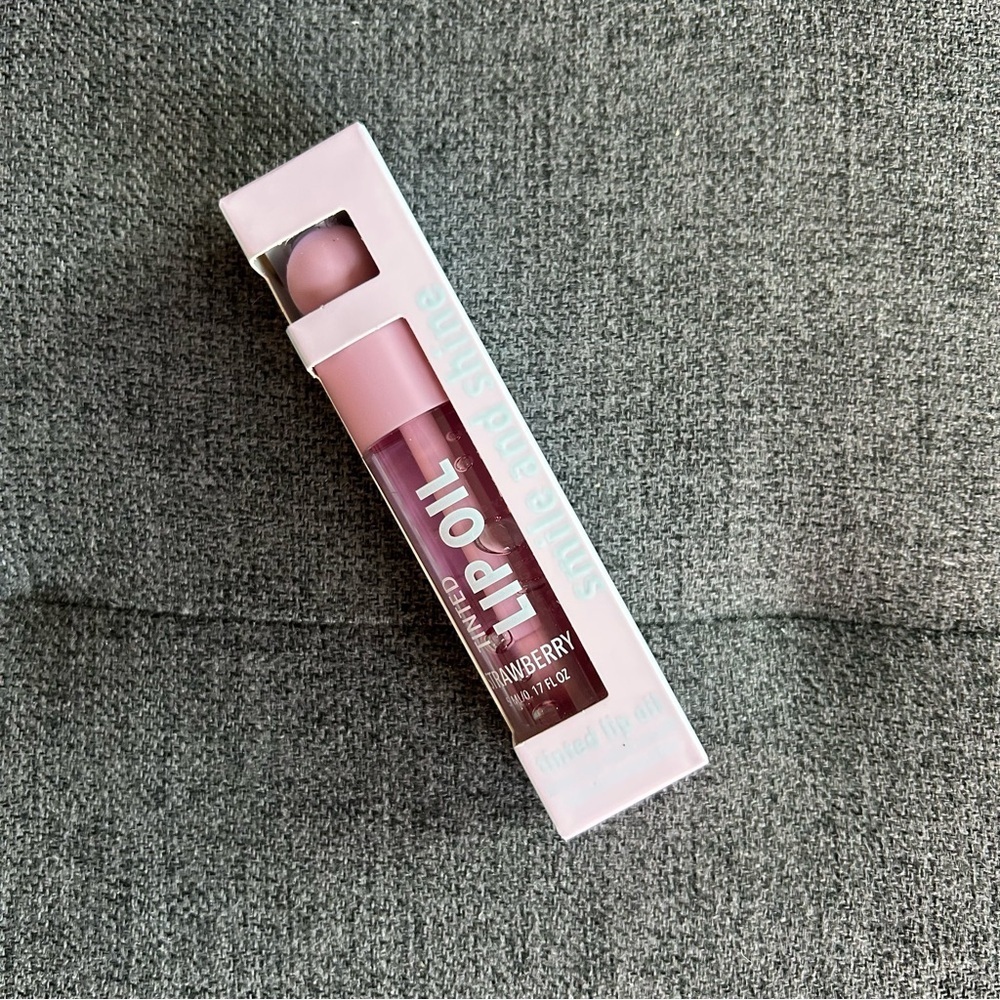 SMILE & SHINE Strawberry Tinted Lip Oil, Sheer Pink, 0.17 fl oz